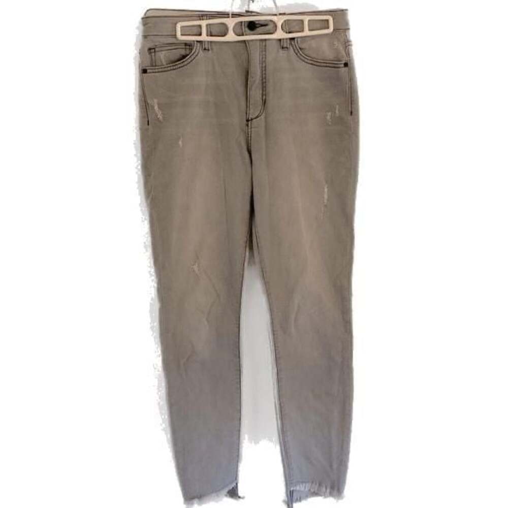 Size 28 Joe’s Jeans